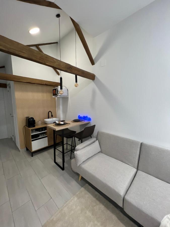Suites Chic Herencia Luaran gambar