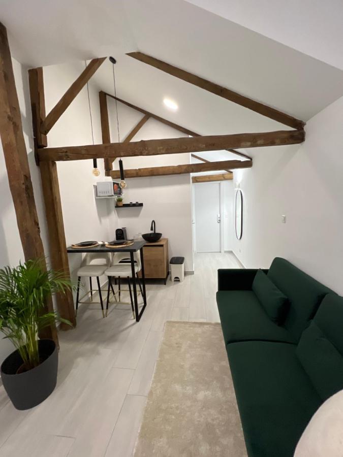 Suites Chic Herencia Luaran gambar